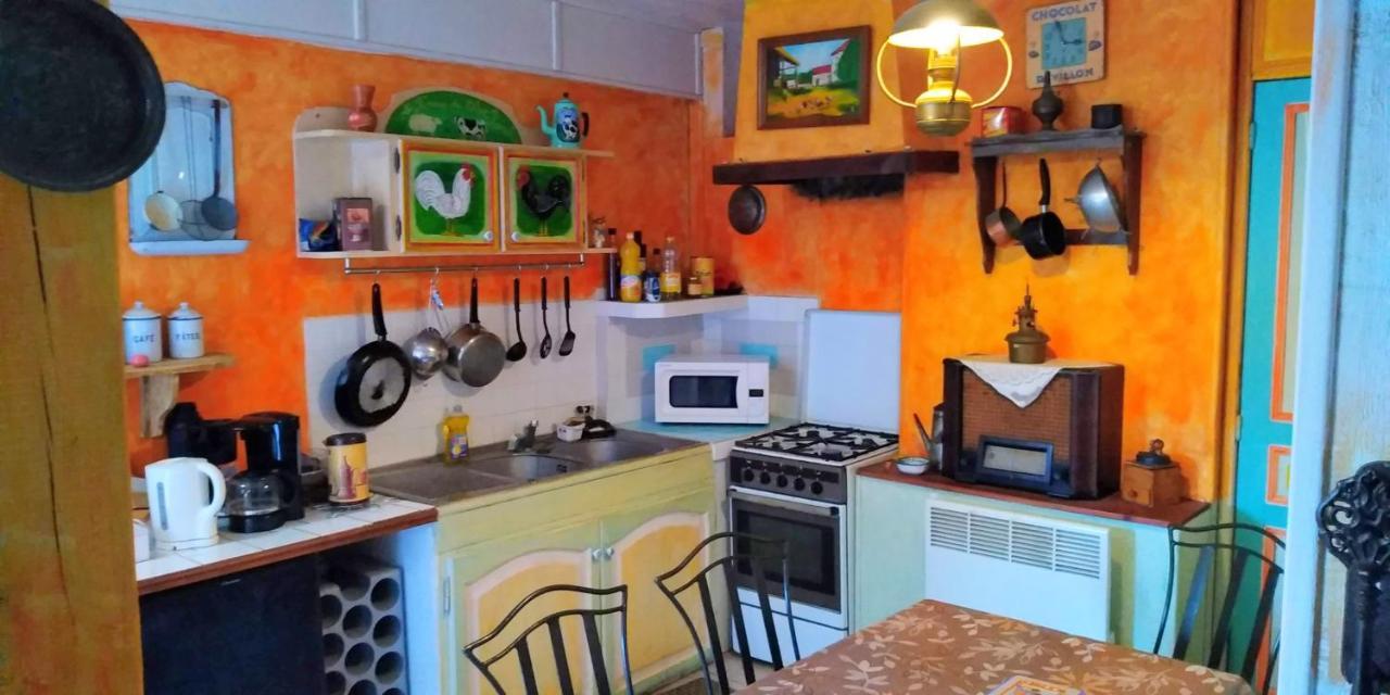 Ferme De L'Art Rural Et Populaire Bed & Breakfast Maillot Exterior photo