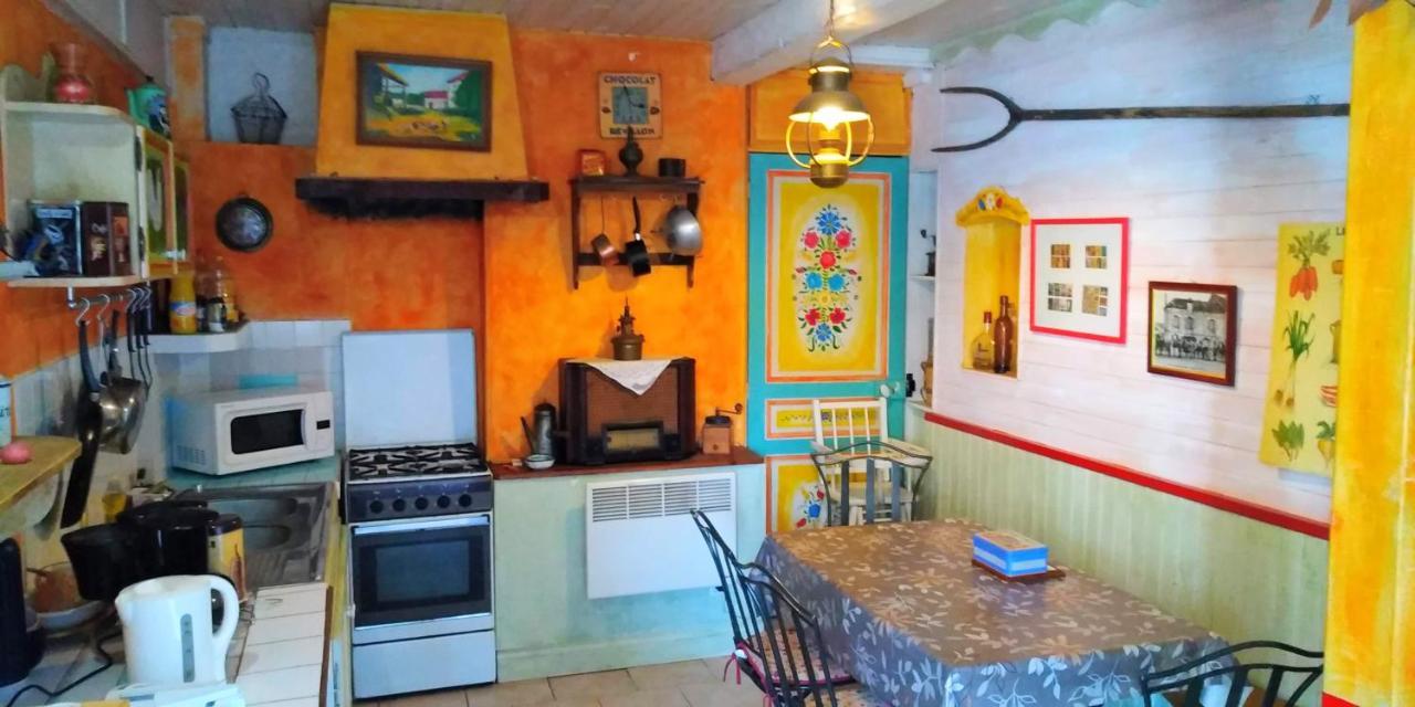 Ferme De L'Art Rural Et Populaire Bed & Breakfast Maillot Exterior photo