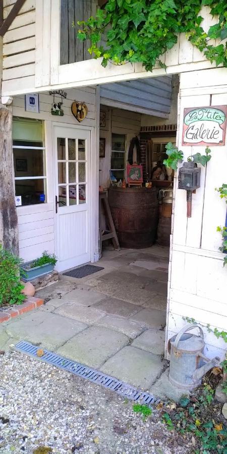 Ferme De L'Art Rural Et Populaire Bed & Breakfast Maillot Exterior photo